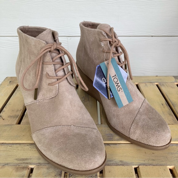 NWT - Toms Hyde Boot - Picture 3 of 5